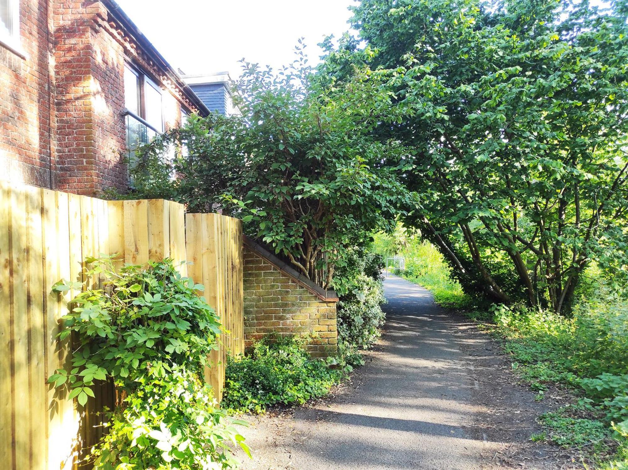 The Swans - Two-Bedroom City Centre House With Parking Oxford Exterior photo